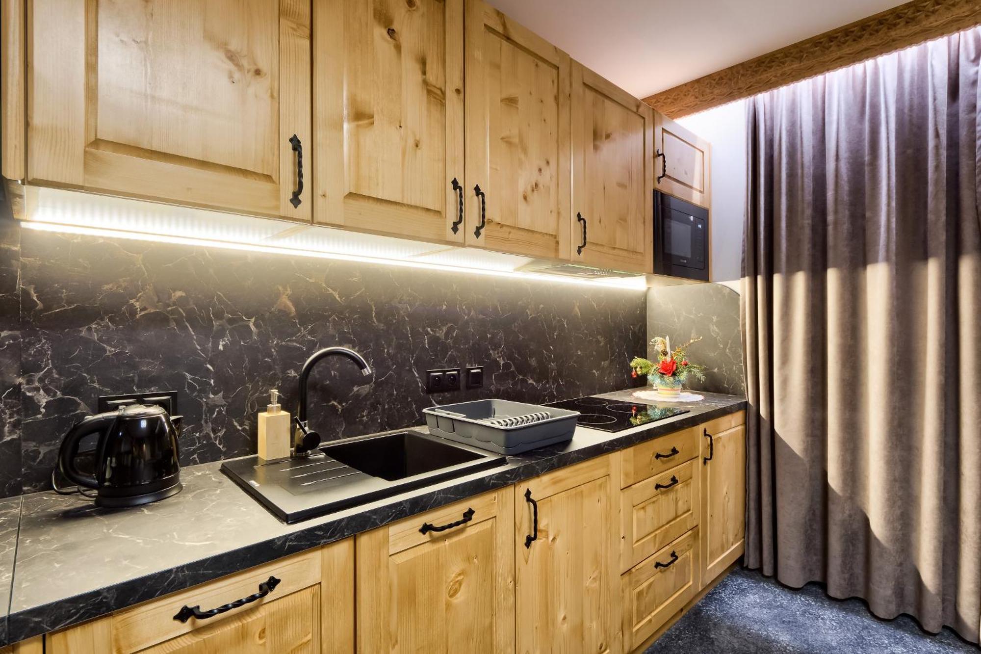 Apartamenty Willa Kamila Zakopane Z Jacuzzi エクステリア 写真